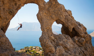 ' . get_the_title() . '