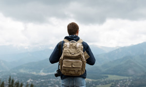 ' . get_the_title() . '